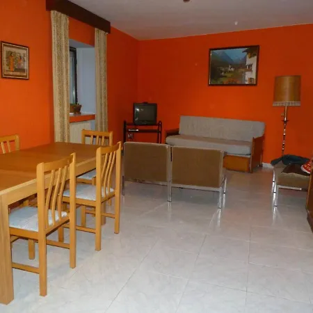 Apartamento Calle Zamora Ávila