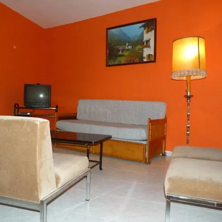 Calle Zamora Apartamento *